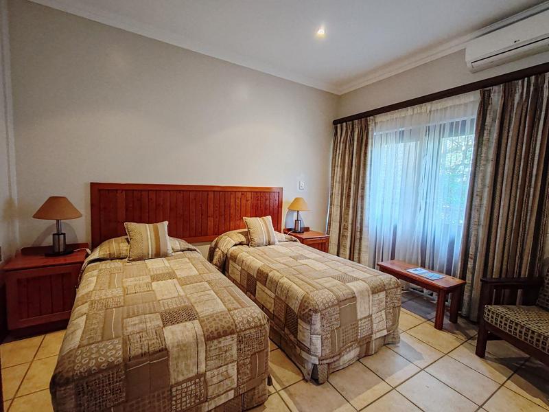 8 Bedroom Property for Sale in Umtentweni KwaZulu-Natal