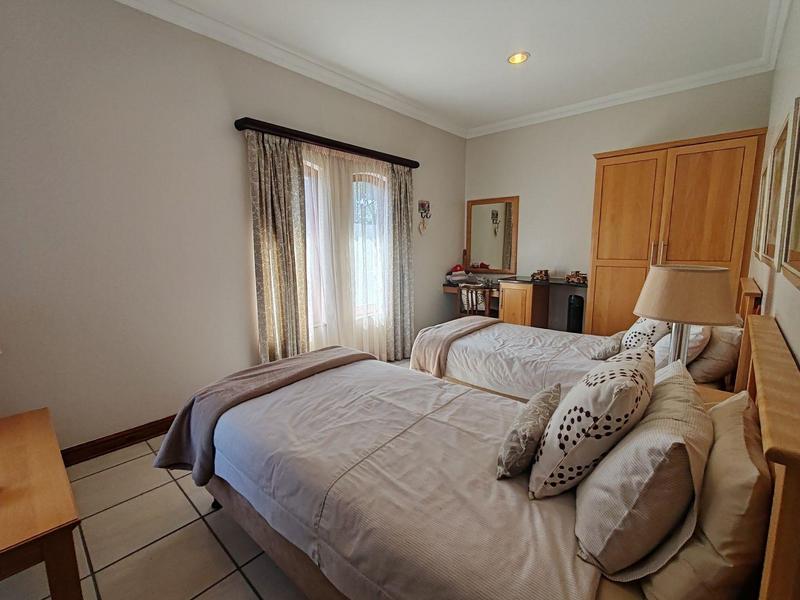 8 Bedroom Property for Sale in Umtentweni KwaZulu-Natal