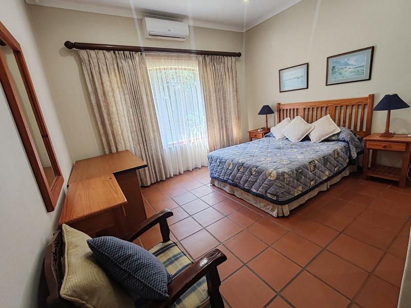 8 Bedroom Property for Sale in Umtentweni KwaZulu-Natal