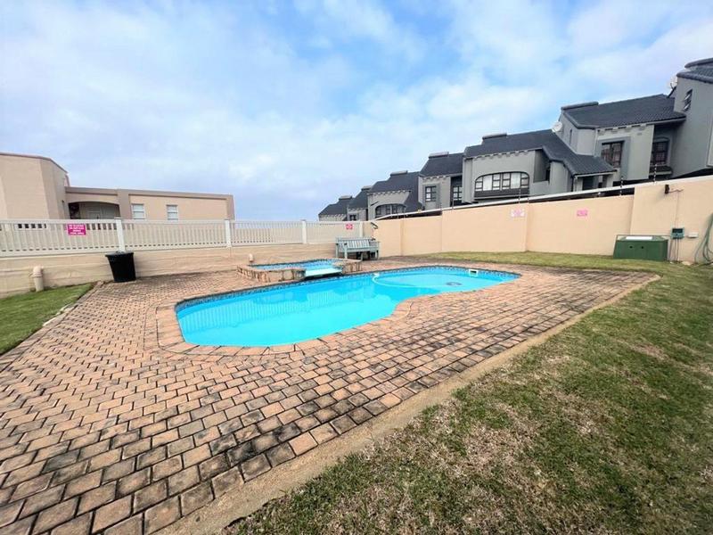 3 Bedroom Property for Sale in Uvongo KwaZulu-Natal