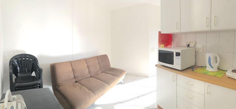2 Bedroom Property for Sale in Uvongo KwaZulu-Natal