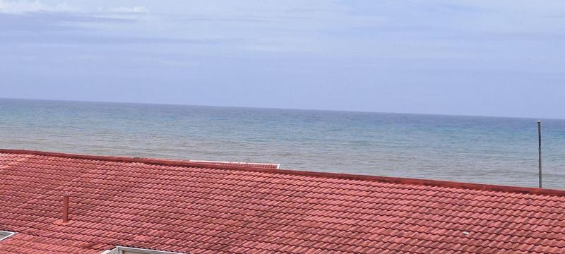 2 Bedroom Property for Sale in Uvongo KwaZulu-Natal