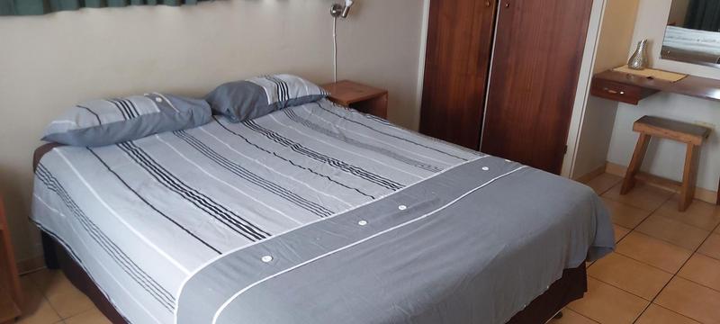 2 Bedroom Property for Sale in Uvongo KwaZulu-Natal