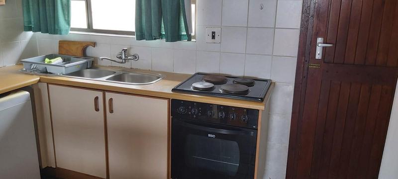 2 Bedroom Property for Sale in Uvongo KwaZulu-Natal