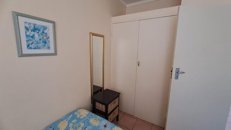 2 Bedroom Property for Sale in Uvongo KwaZulu-Natal