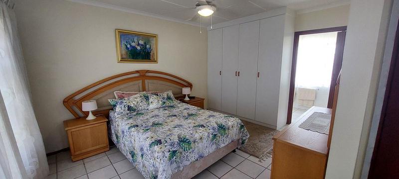 3 Bedroom Property for Sale in Uvongo KwaZulu-Natal