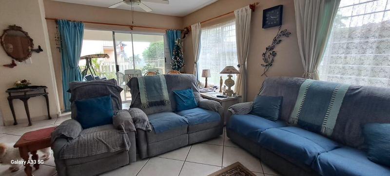 3 Bedroom Property for Sale in Uvongo KwaZulu-Natal