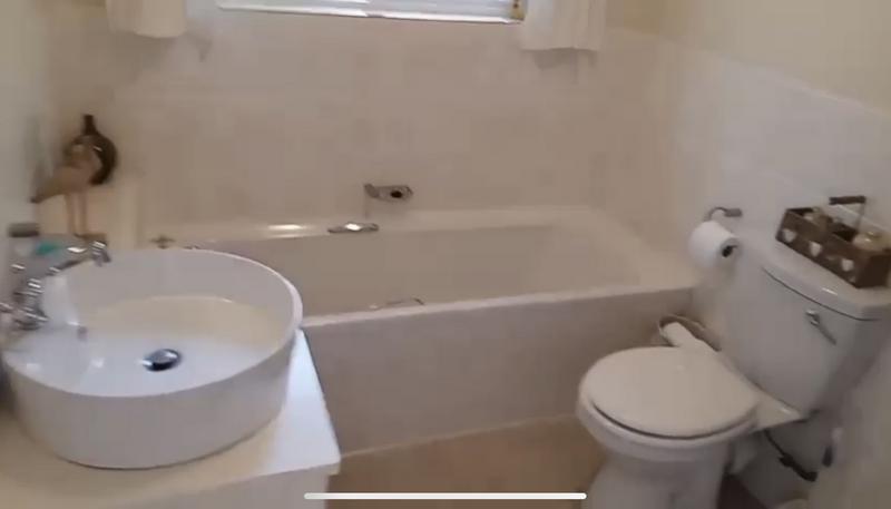 3 Bedroom Property for Sale in Uvongo KwaZulu-Natal