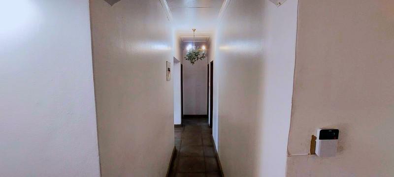 3 Bedroom Property for Sale in Uvongo KwaZulu-Natal