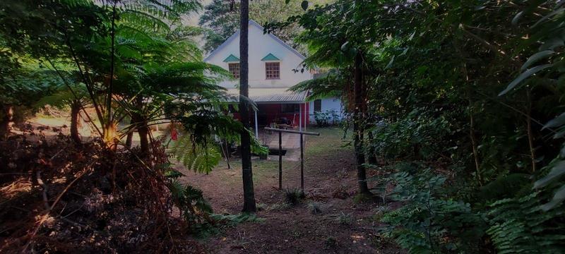 3 Bedroom Property for Sale in Uvongo KwaZulu-Natal
