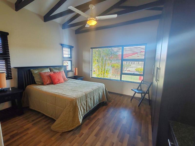 3 Bedroom Property for Sale in Uvongo KwaZulu-Natal