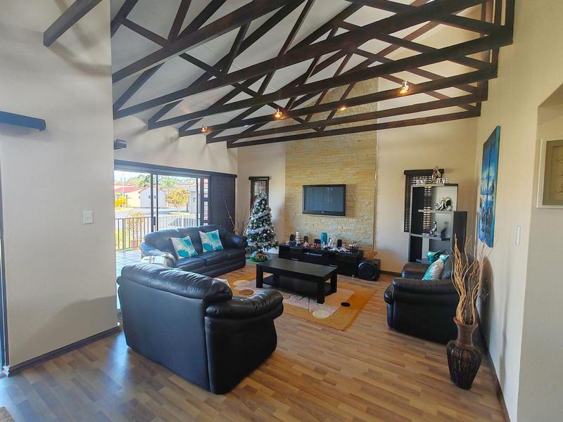 3 Bedroom Property for Sale in Uvongo KwaZulu-Natal