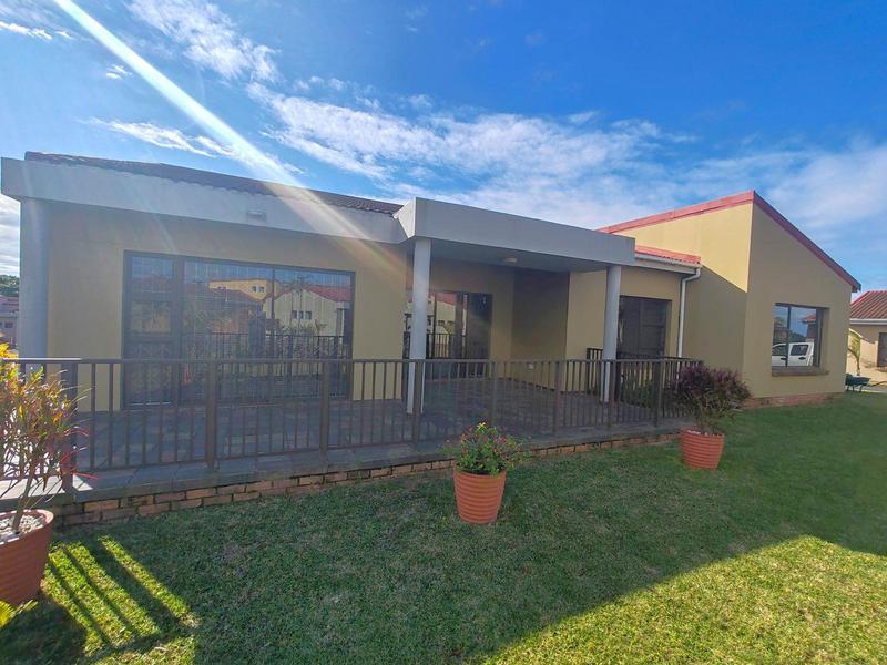 3 Bedroom Property for Sale in Uvongo KwaZulu-Natal