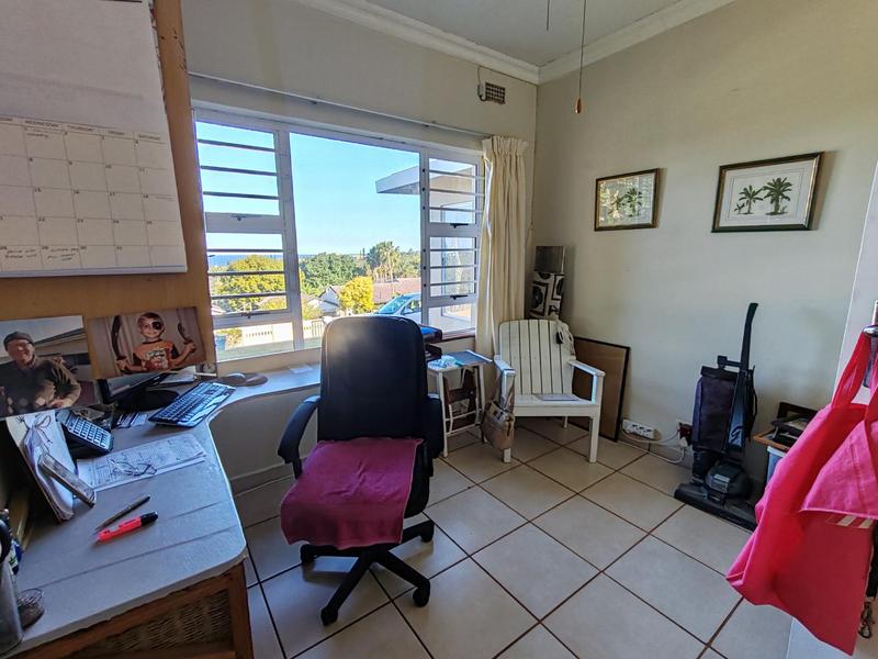 3 Bedroom Property for Sale in Uvongo KwaZulu-Natal