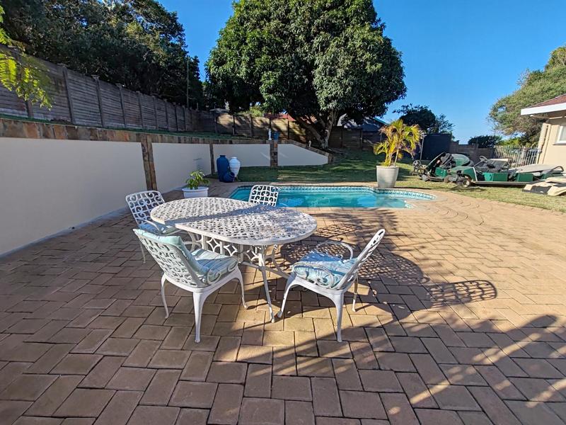 3 Bedroom Property for Sale in Uvongo KwaZulu-Natal