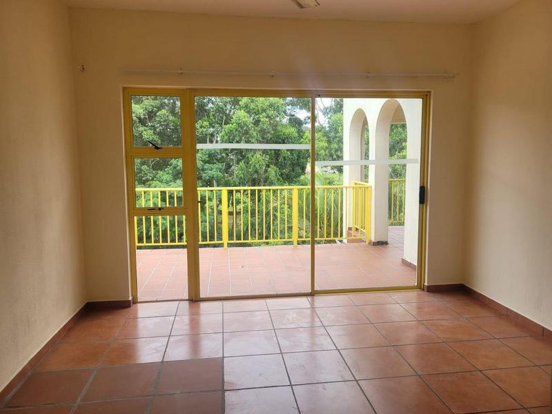 2 Bedroom Property for Sale in Uvongo Beach KwaZulu-Natal