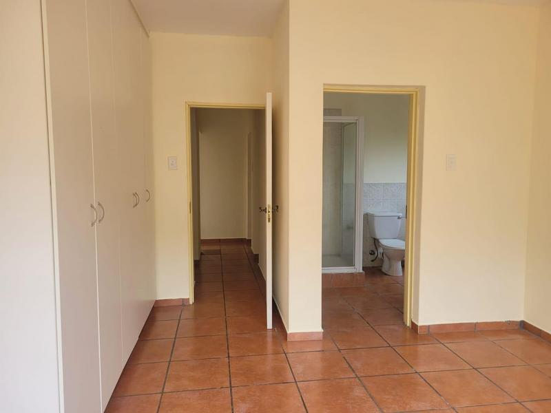 2 Bedroom Property for Sale in Uvongo Beach KwaZulu-Natal