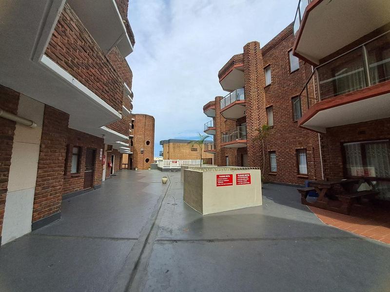 2 Bedroom Property for Sale in Uvongo Beach KwaZulu-Natal