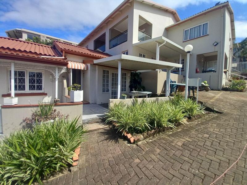 2 Bedroom Property for Sale in Uvongo Beach KwaZulu-Natal