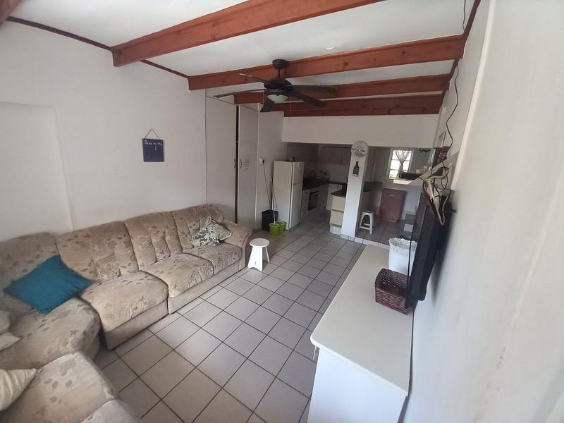 2 Bedroom Property for Sale in Uvongo Beach KwaZulu-Natal