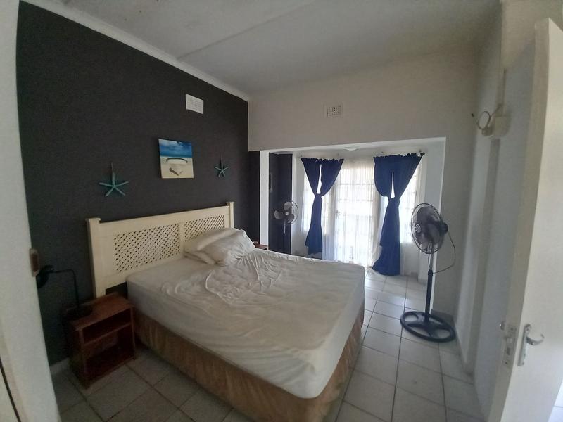 2 Bedroom Property for Sale in Uvongo Beach KwaZulu-Natal