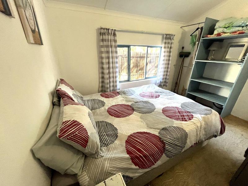 4 Bedroom Property for Sale in Port Edward KwaZulu-Natal