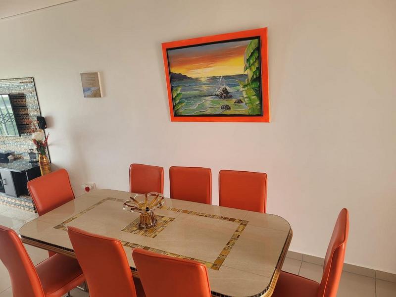 3 Bedroom Property for Sale in St Michaels On Sea KwaZulu-Natal