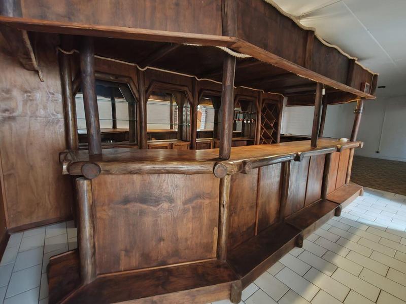 5 Bedroom Property for Sale in St Michaels On Sea KwaZulu-Natal