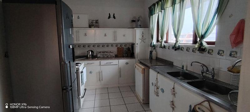 3 Bedroom Property for Sale in St Michaels On Sea KwaZulu-Natal
