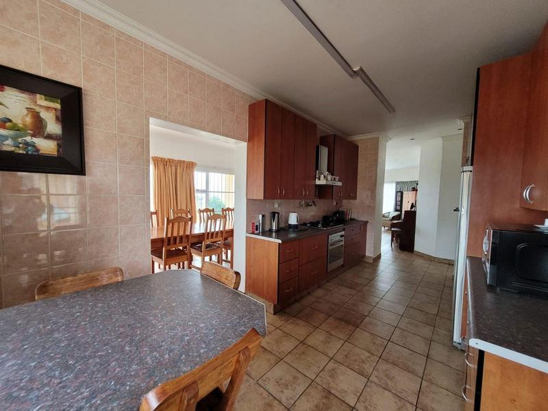 8 Bedroom Property for Sale in St Michaels On Sea KwaZulu-Natal
