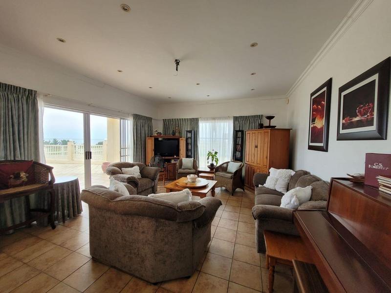 8 Bedroom Property for Sale in St Michaels On Sea KwaZulu-Natal