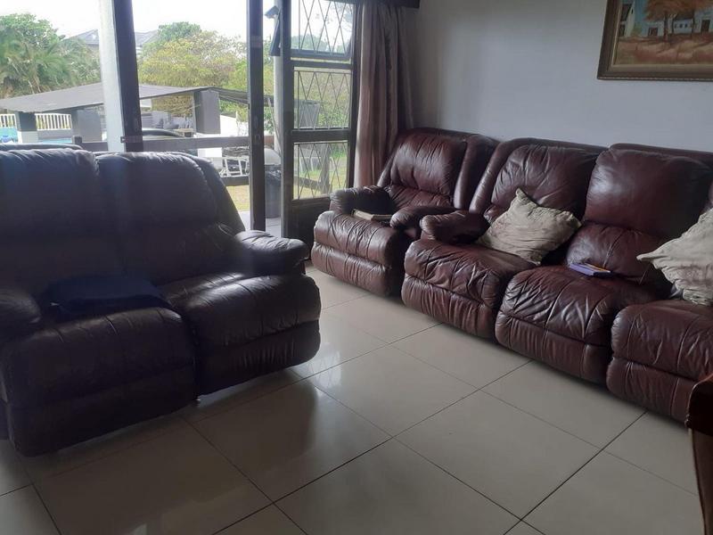 3 Bedroom Property for Sale in St Michaels On Sea KwaZulu-Natal