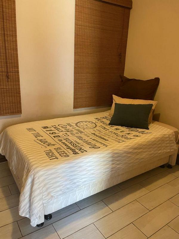 To Let 2 Bedroom Property for Rent in Umhlanga Rocks KwaZulu-Natal
