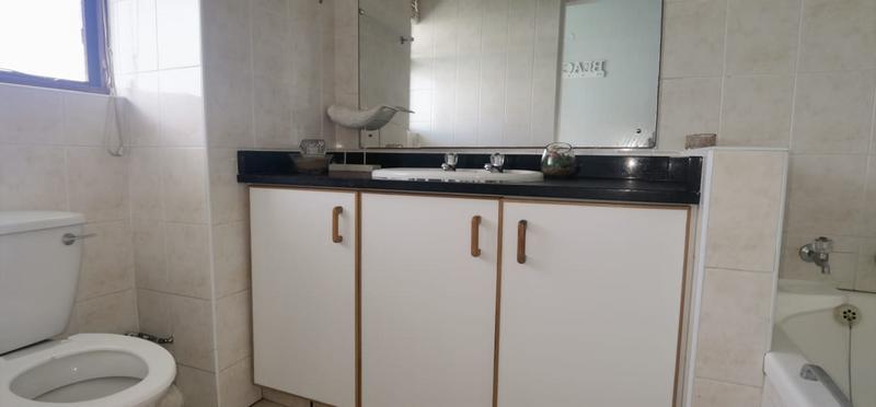2 Bedroom Property for Sale in Margate Beach KwaZulu-Natal