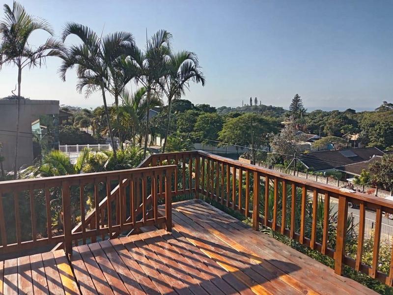 To Let 4 Bedroom Property for Rent in Margate KwaZulu-Natal