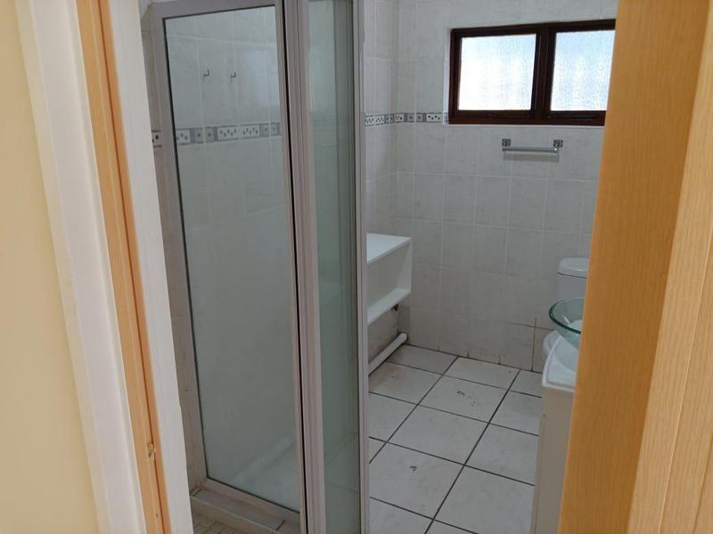 To Let 4 Bedroom Property for Rent in Margate KwaZulu-Natal