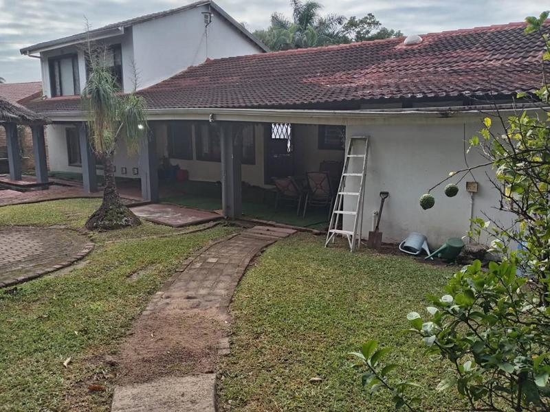 To Let 5 Bedroom Property for Rent in Margate KwaZulu-Natal