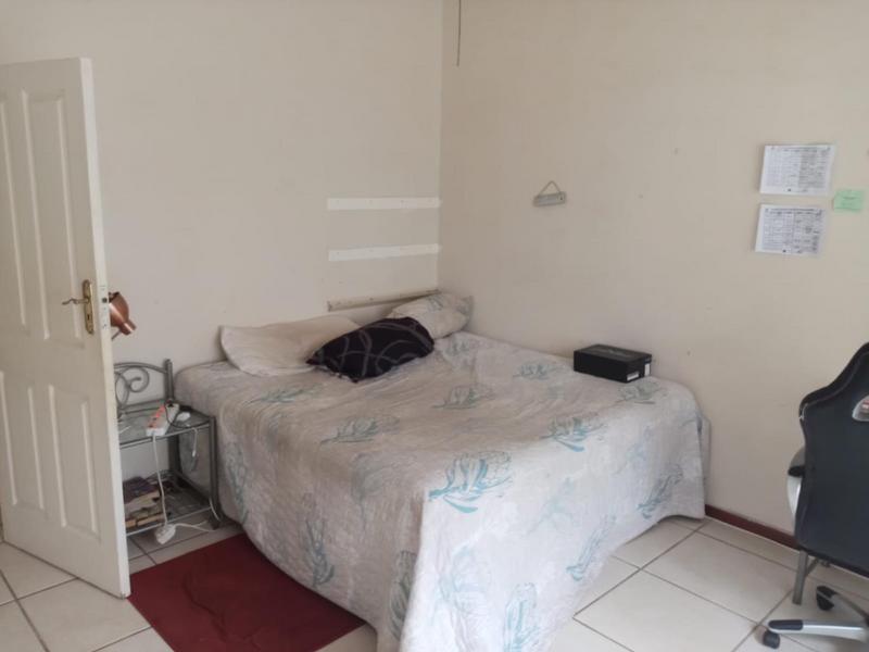 To Let 5 Bedroom Property for Rent in Margate KwaZulu-Natal