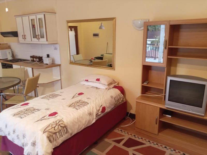 To Let 2 Bedroom Property for Rent in Margate KwaZulu-Natal