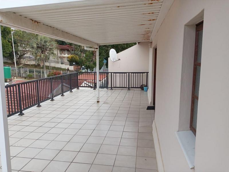 To Let 2 Bedroom Property for Rent in Margate KwaZulu-Natal