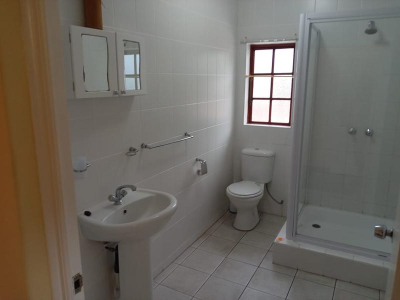 To Let 2 Bedroom Property for Rent in Margate KwaZulu-Natal