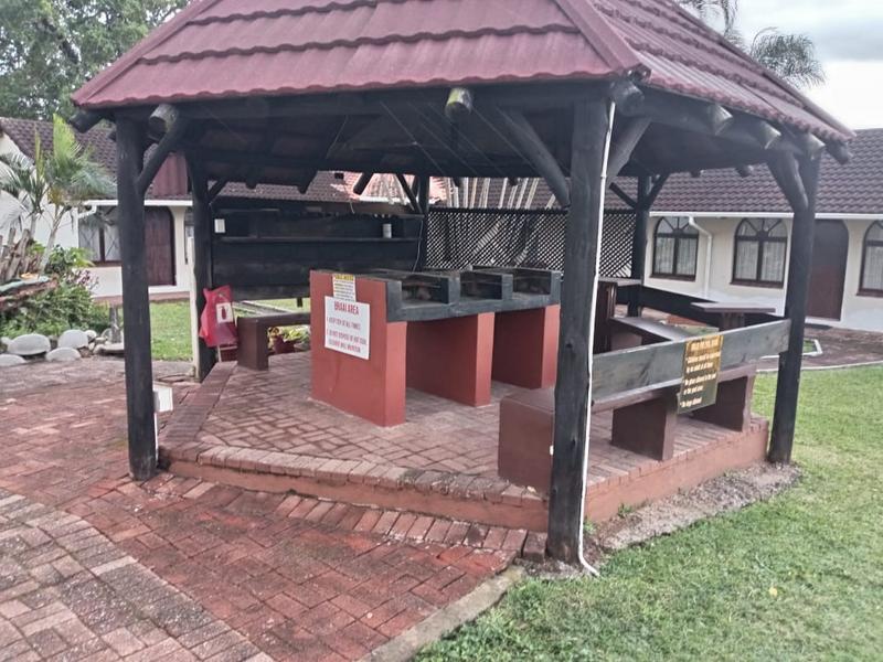 To Let 2 Bedroom Property for Rent in Margate KwaZulu-Natal