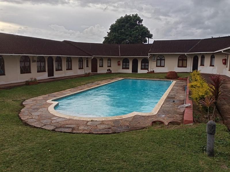 To Let 2 Bedroom Property for Rent in Margate KwaZulu-Natal
