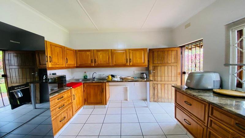 6 Bedroom Property for Sale in Ramsgate KwaZulu-Natal