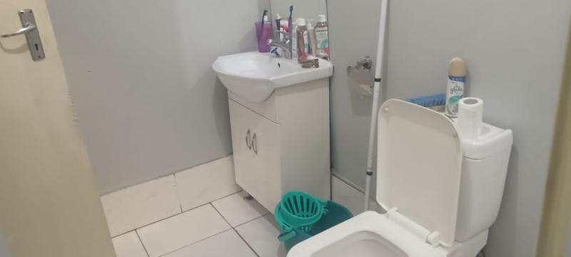 3 Bedroom Property for Sale in Newlands West KwaZulu-Natal