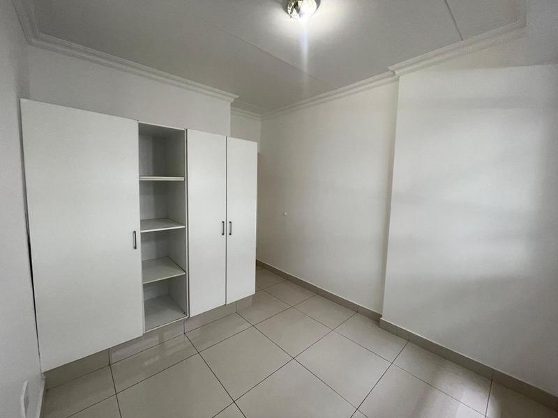 2 Bedroom Property for Sale in Umhlanga Rocks KwaZulu-Natal