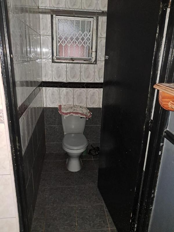 4 Bedroom Property for Sale in Verulam KwaZulu-Natal