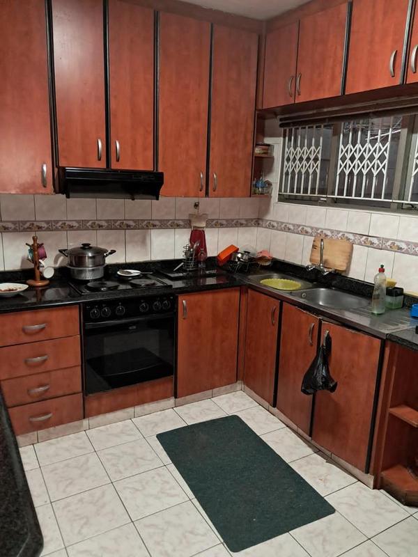4 Bedroom Property for Sale in Verulam KwaZulu-Natal