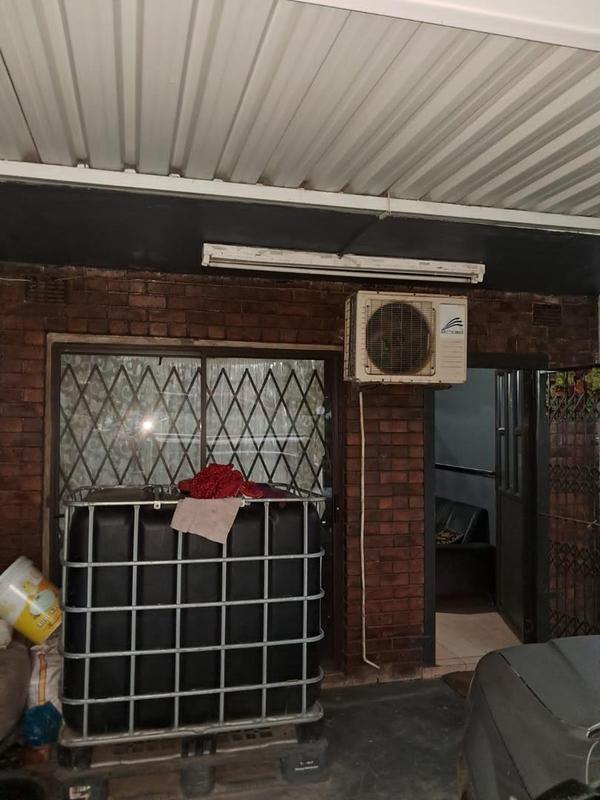 4 Bedroom Property for Sale in Verulam KwaZulu-Natal