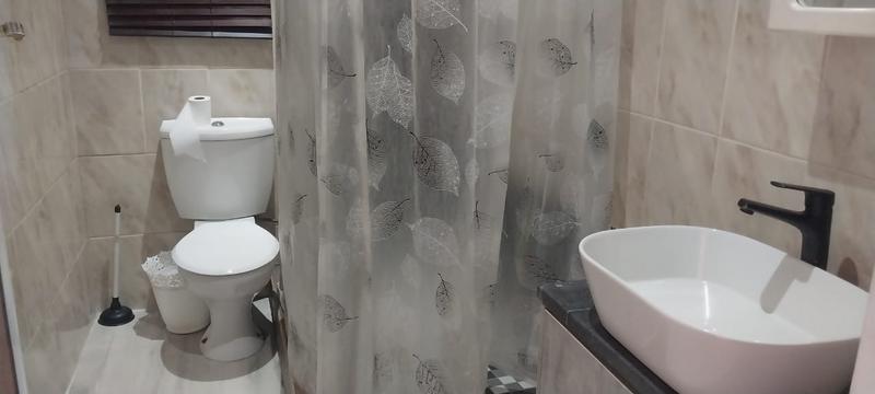 8 Bedroom Property for Sale in Hibberdene KwaZulu-Natal